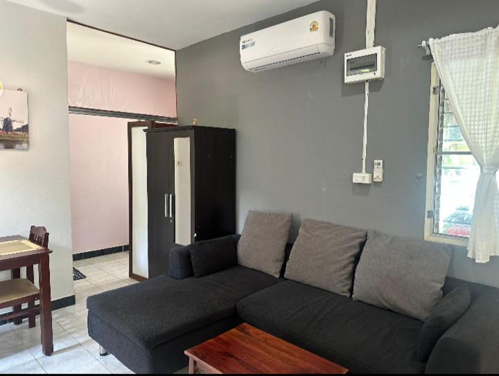 Studio With Aircon N Kitchen Бангтао-Біч Екстер'єр фото
